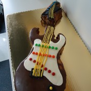 Guitar Cake